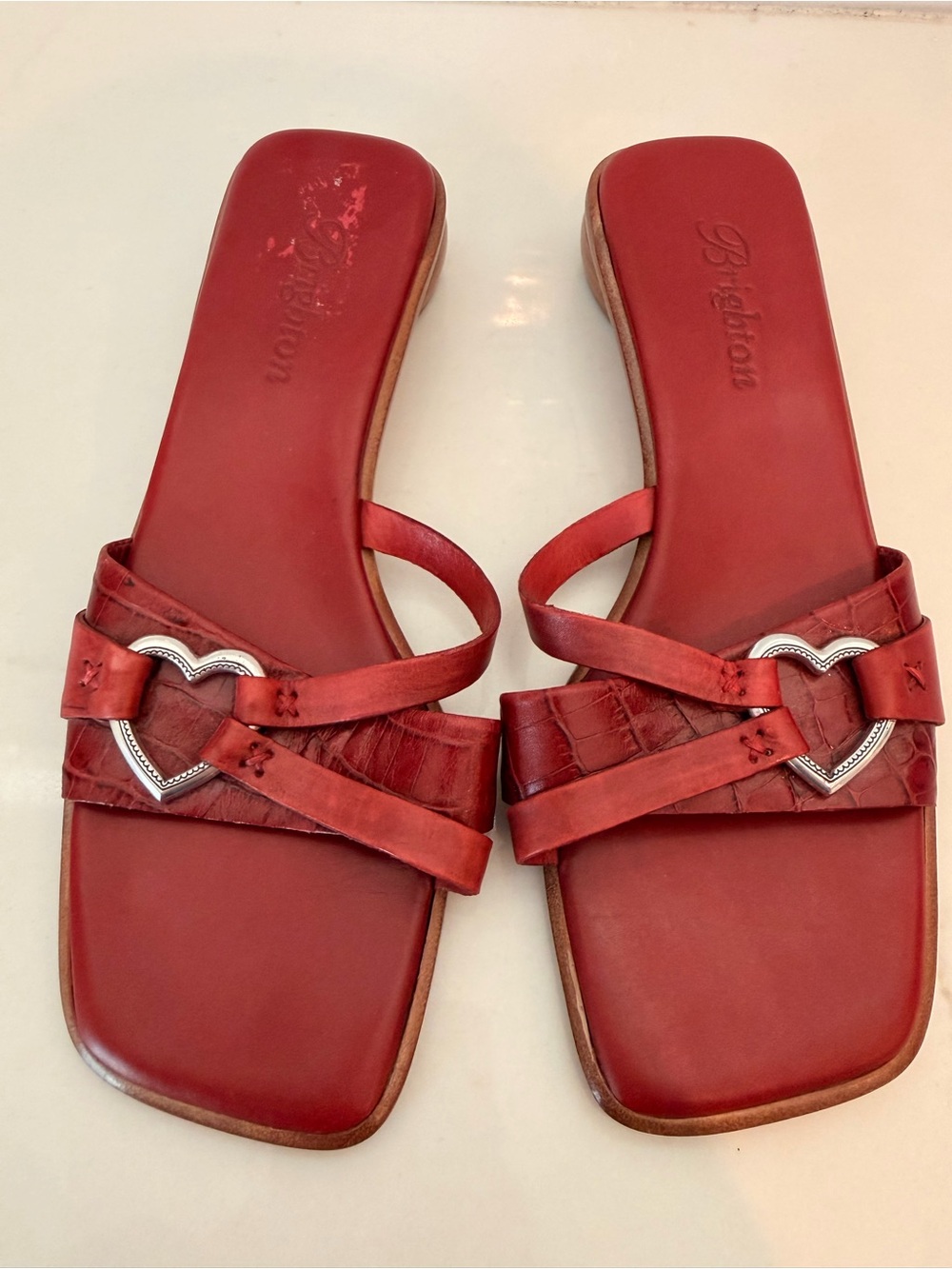 Brighton Rio Heart Sandals Red Leather Women's Size 7.